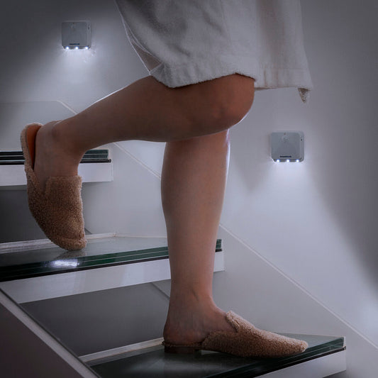 Luz LED con sensor de movimiento InnovaGoods